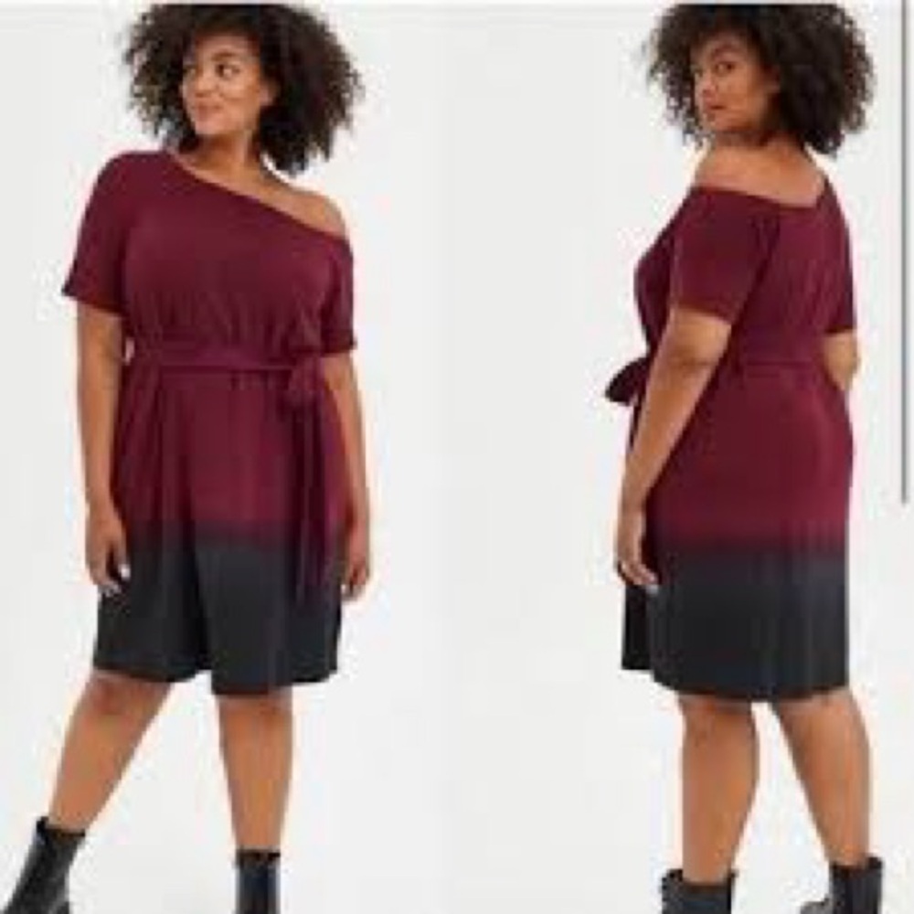 Torrid Burgundy red and Black Off-Shoulder ombré dip dye Dress size 1